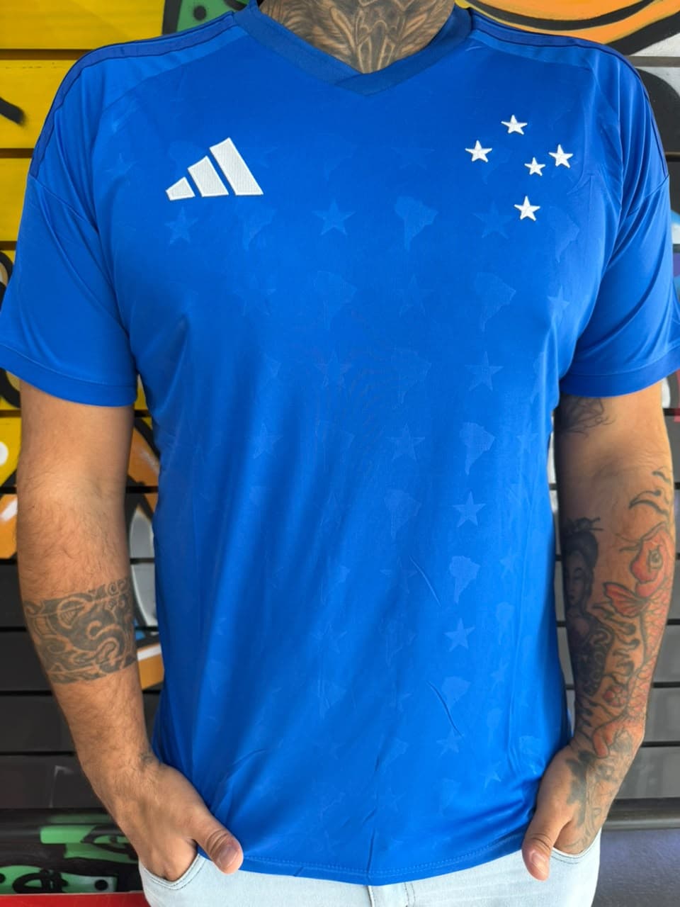 Camisa Azul Cruzeiro Texturizada com Detalhes Brancos
